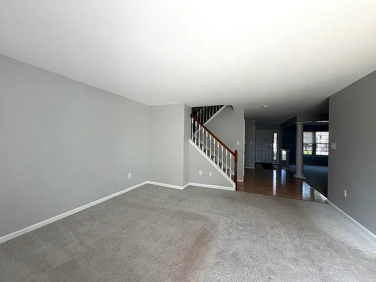 45 Palmer Dr — Photo 2