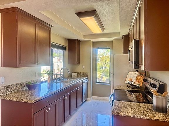 3rd image of 7380 Park Ridge Blvd APT 221