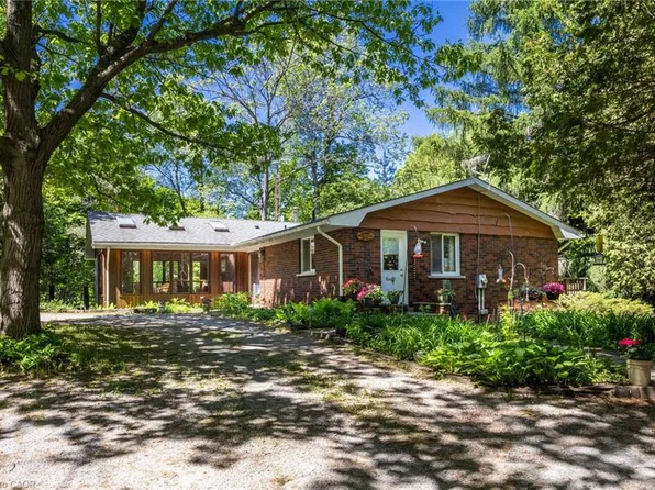 1265 Britannia Rd, Burlington, ON L7P 0E7