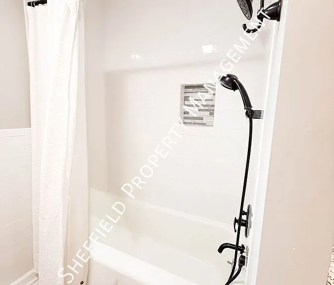 3 Stonehaven Ct #A — Photo 19