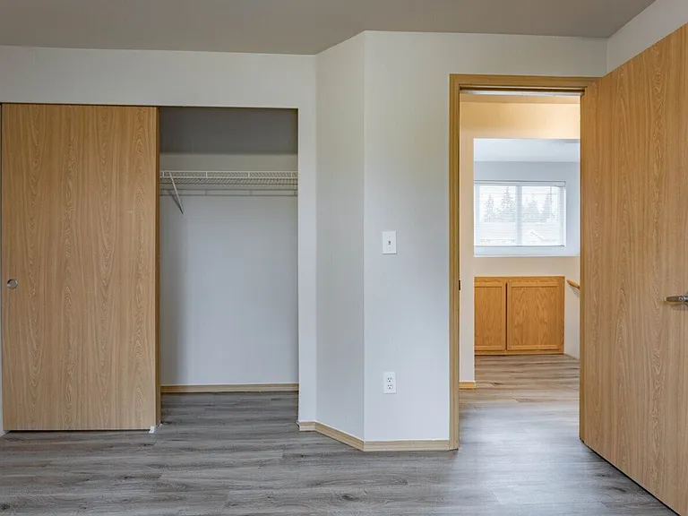 Edgewood North — Photo 31