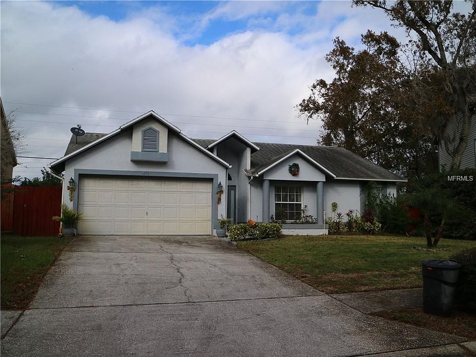 1st image of 276 Wood Chuck Ave