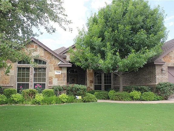 2nd image of 7504 Green Links Dr