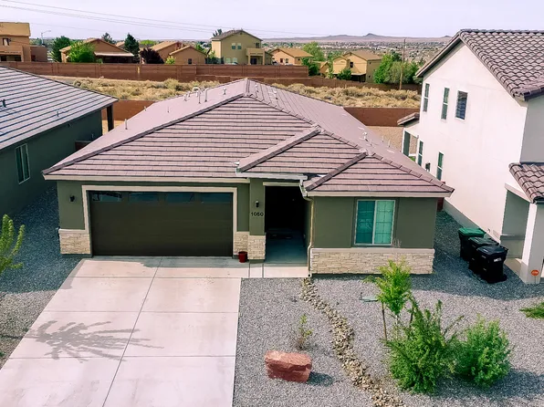 1050 Teena Rd SE, Rio Rancho, NM 87124