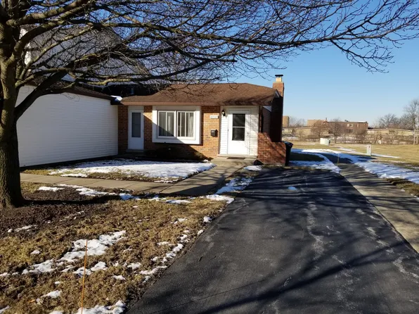 16322 Brementowne Rd, Tinley Park, IL 60477