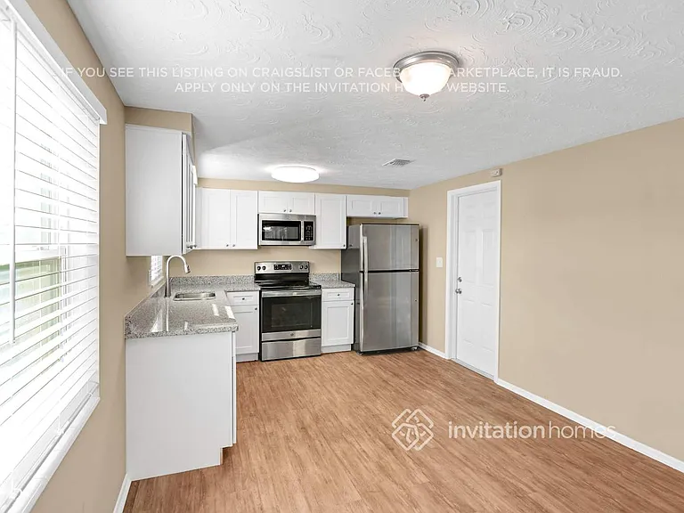 3910 Beechwood Dr — Photo 8