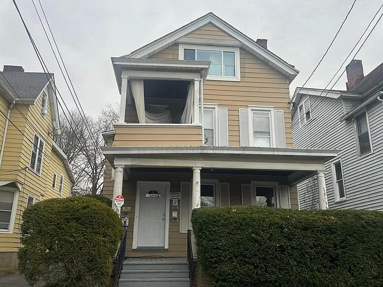 25 Virginia Ave #1 — Photo 1