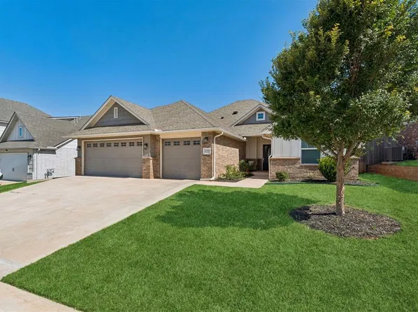8209 NW 151st Ter, Edmond, OK 73013