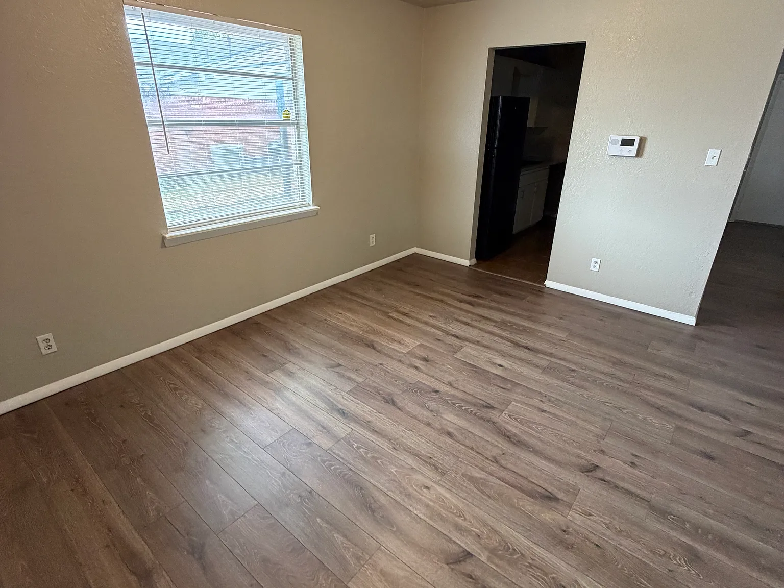 2 bed, 1126 sqft, $1,400 — Photo 2