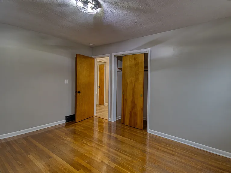 6342 W 54th St #1 — Photo 15
