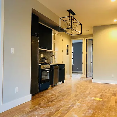 Rented by Nooklyn NYC LLC | media 44