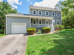 7 Rebecca Ln, Cumberland, RI 02864