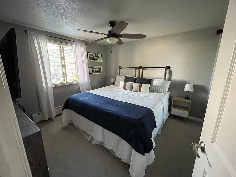 529 N Washington St #205 — Photo 7