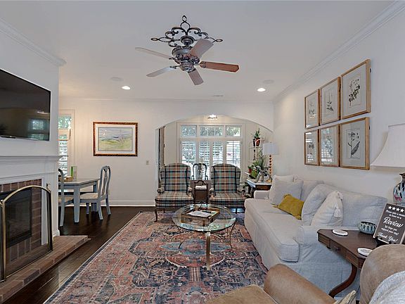 2nd image of 1328 Gatewood Dr