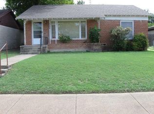 3705 S University Dr, Fort Worth, TX 76109