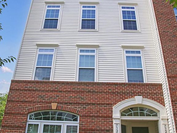 3rd image of 7324 Brunson Cir #2P