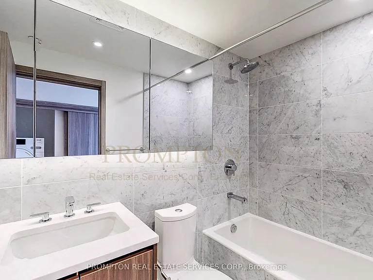 95 McMahon Dr #1109 — Photo 23