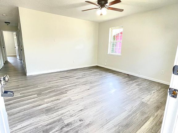 Entry into Living Room