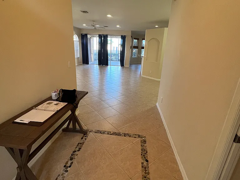 13988 Village Creek Dr — Photo 4