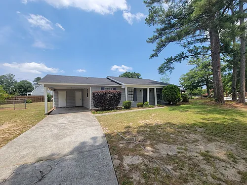 611 Langley Ct Photo 1