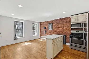585 Putnam Avenue, #1