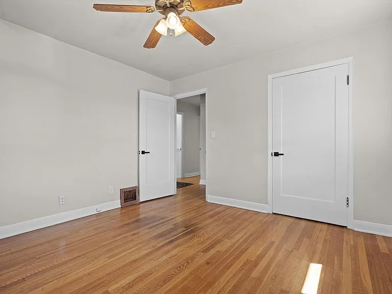 1117 Codel Way — Photo 24