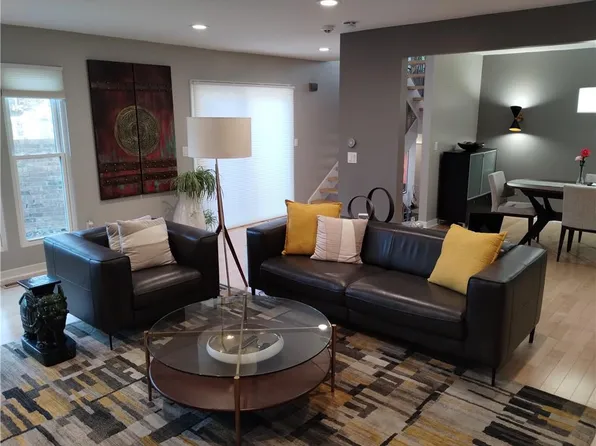 6269 Rosewood St, Mission, KS 66205