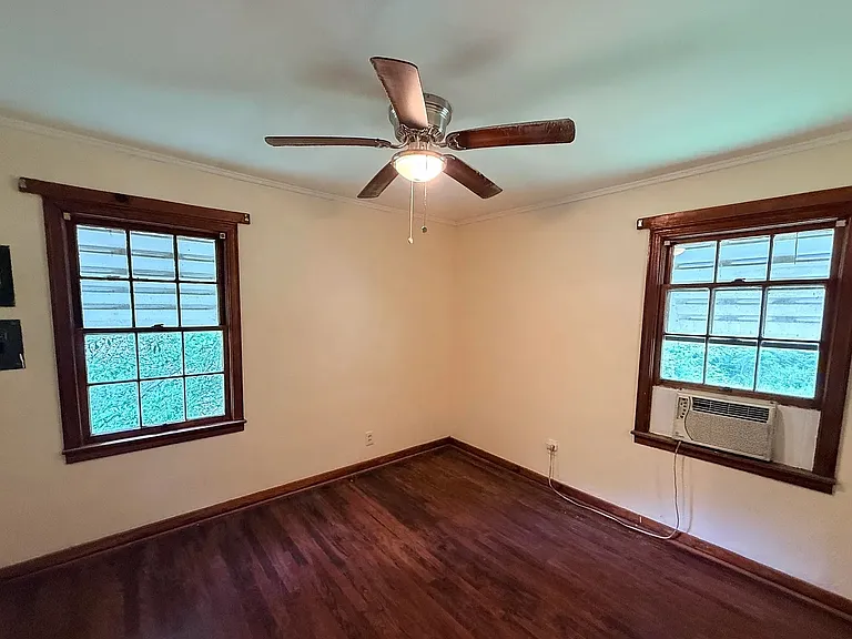 3148 Sylvester Dr — Photo 15