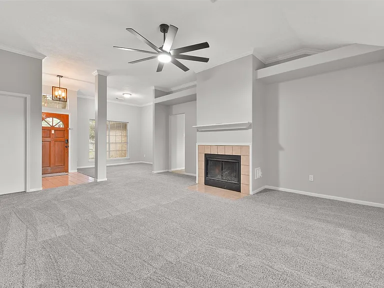 16010 Cedar Gully Dr — Photo 6