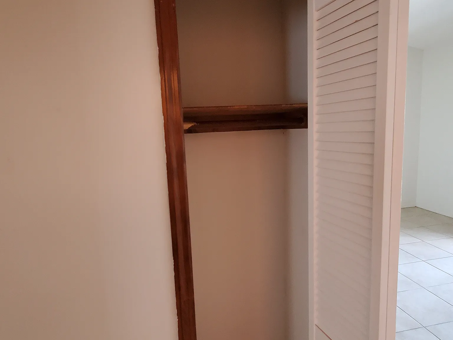 1222 Tino Ct — Photo 4