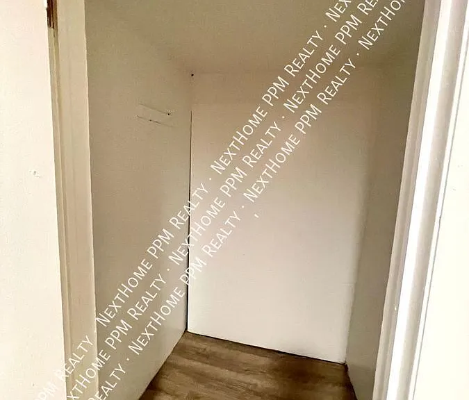 123 W Sycamore St #BS — Photo 8