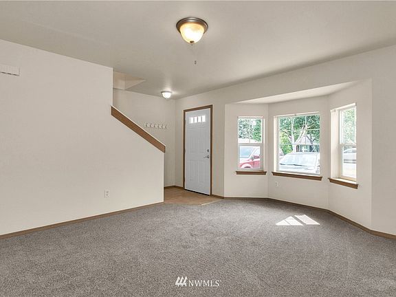 3rd image of 1205 East Street SE