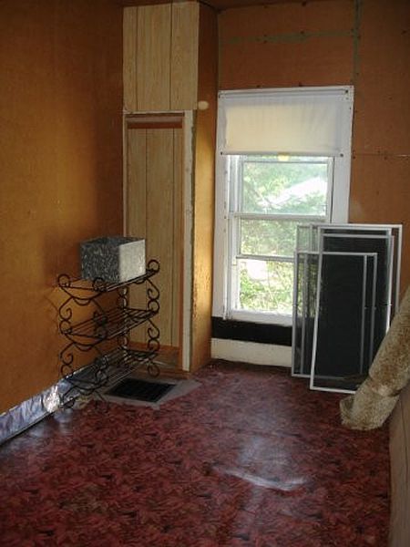5th image of 107 WALHALLA Road