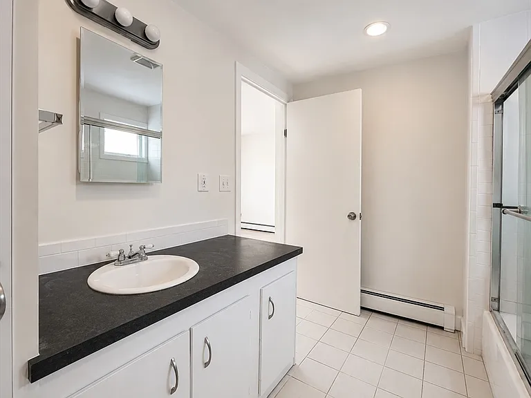 18 Appleton St #2A — Photo 10