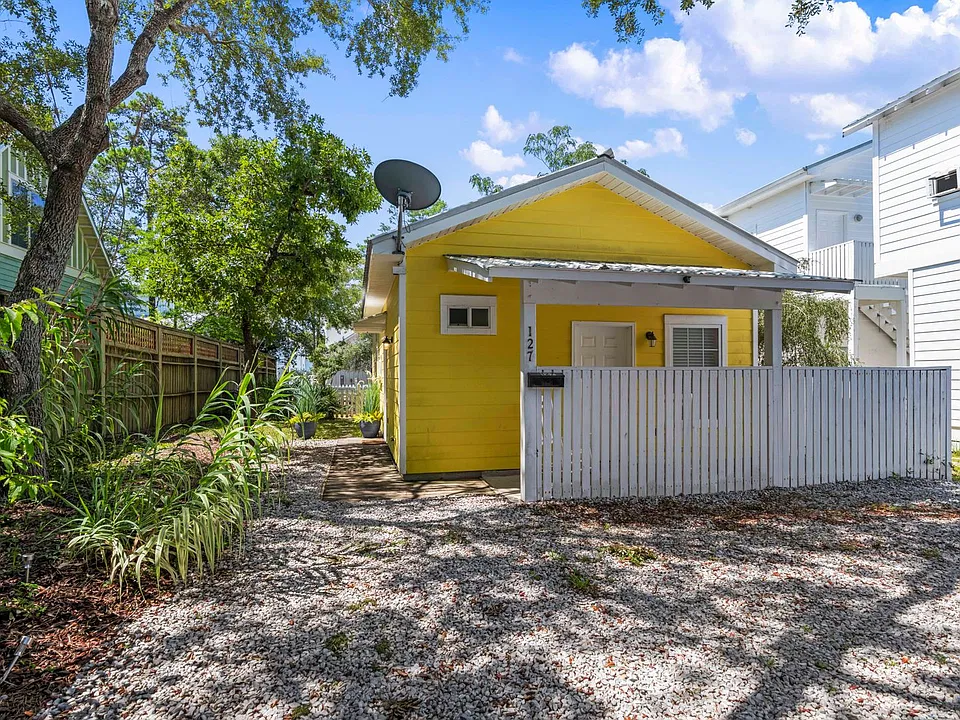 127 Grayton Village Rd