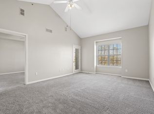 7987 N Flintlock Rd #7959-H, Kansas City, MO 64158