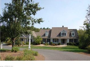37 Cambridge Xing, Avon, CT 06001