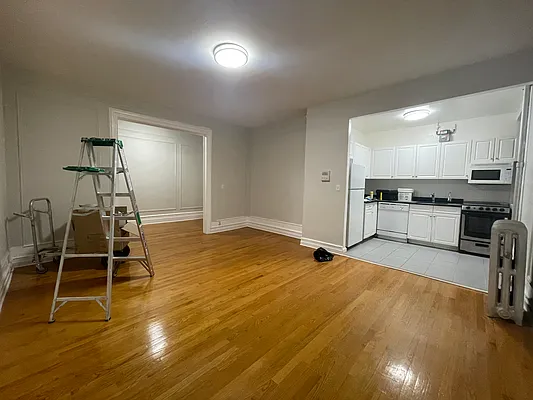 Rented by Oxford Property Group | media 23