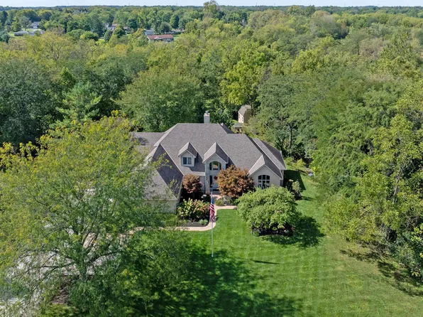 5412 Thornhill Ct, Grove City, OH 43123