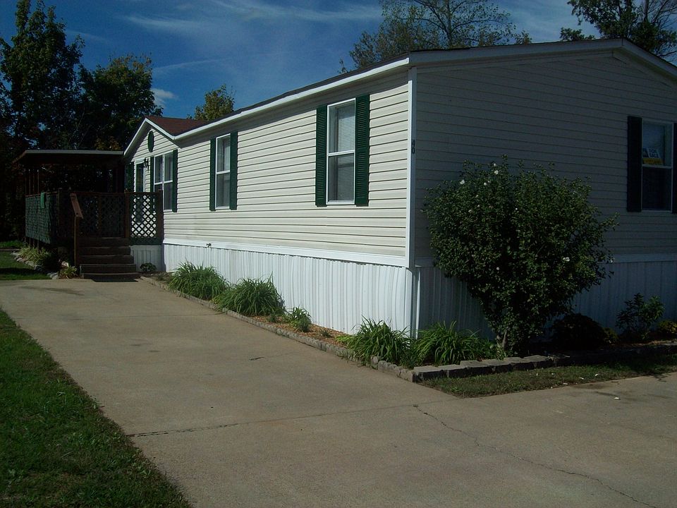 1st image of 40 Lynnwood Cir