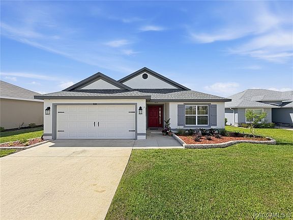 2nd image of 539 W Back 9 Cir