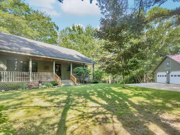 5 Deer Ridge Lane, Surry, ME 04684