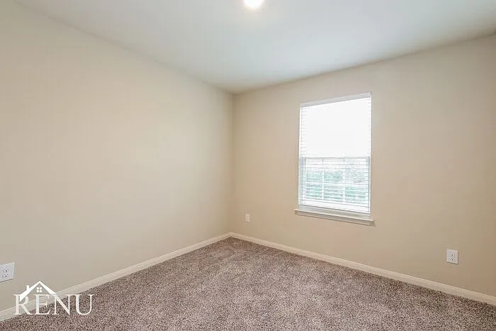 153 Scarborough Bnd — Photo 11