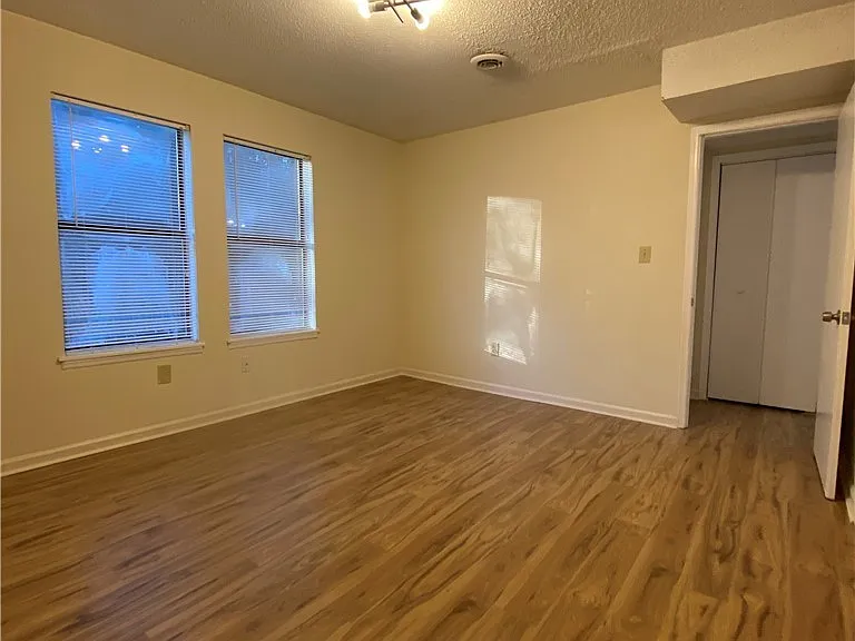 120 Pinehurst Ct #2 — Photo 17