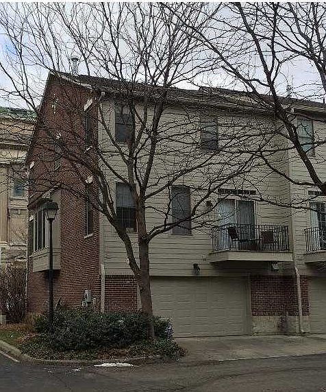 2nd image of 215 N Alabama St