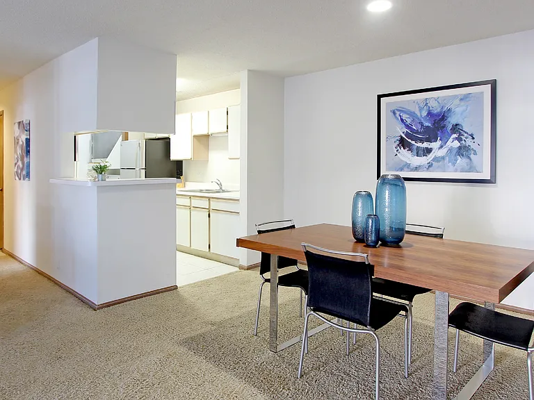 Tanglewood Apartments — Photo 14
