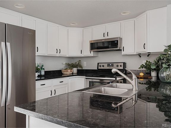 5th image of 5081 Garrison Street #9