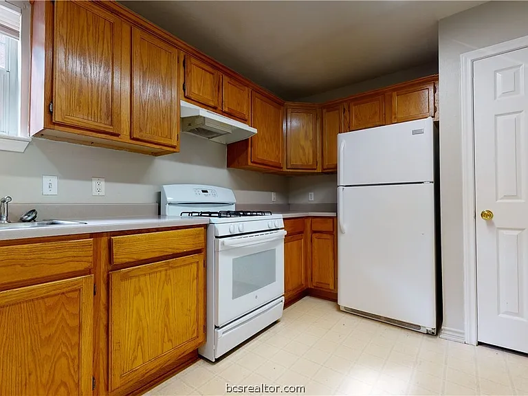 306 Cherry St #B — Photo 7