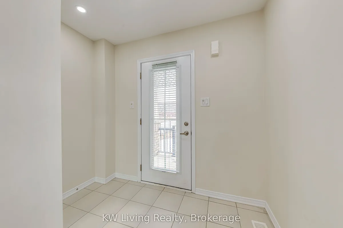 Building Photo - 17 Allcroft Ct #UPPER