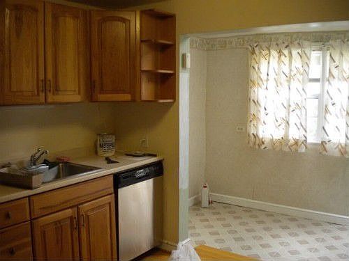 2nd image of 1021 Paul Dr